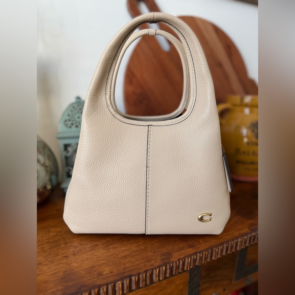 EUC Coach Lana 23 - Ivory